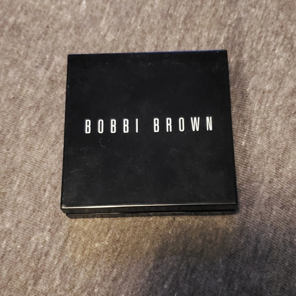 Bobbi Brown makeup